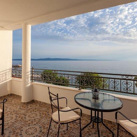 Apartmani Mirona - Tučepi Exteriör bild