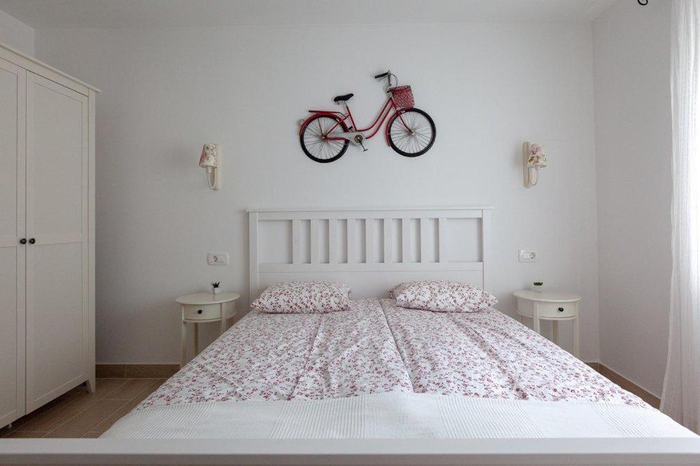 Apartmani Mirona - Tučepi Exteriör bild