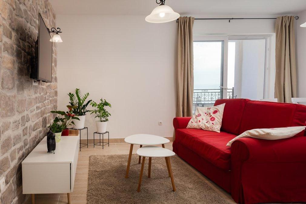 Apartmani Mirona - Tučepi Exteriör bild